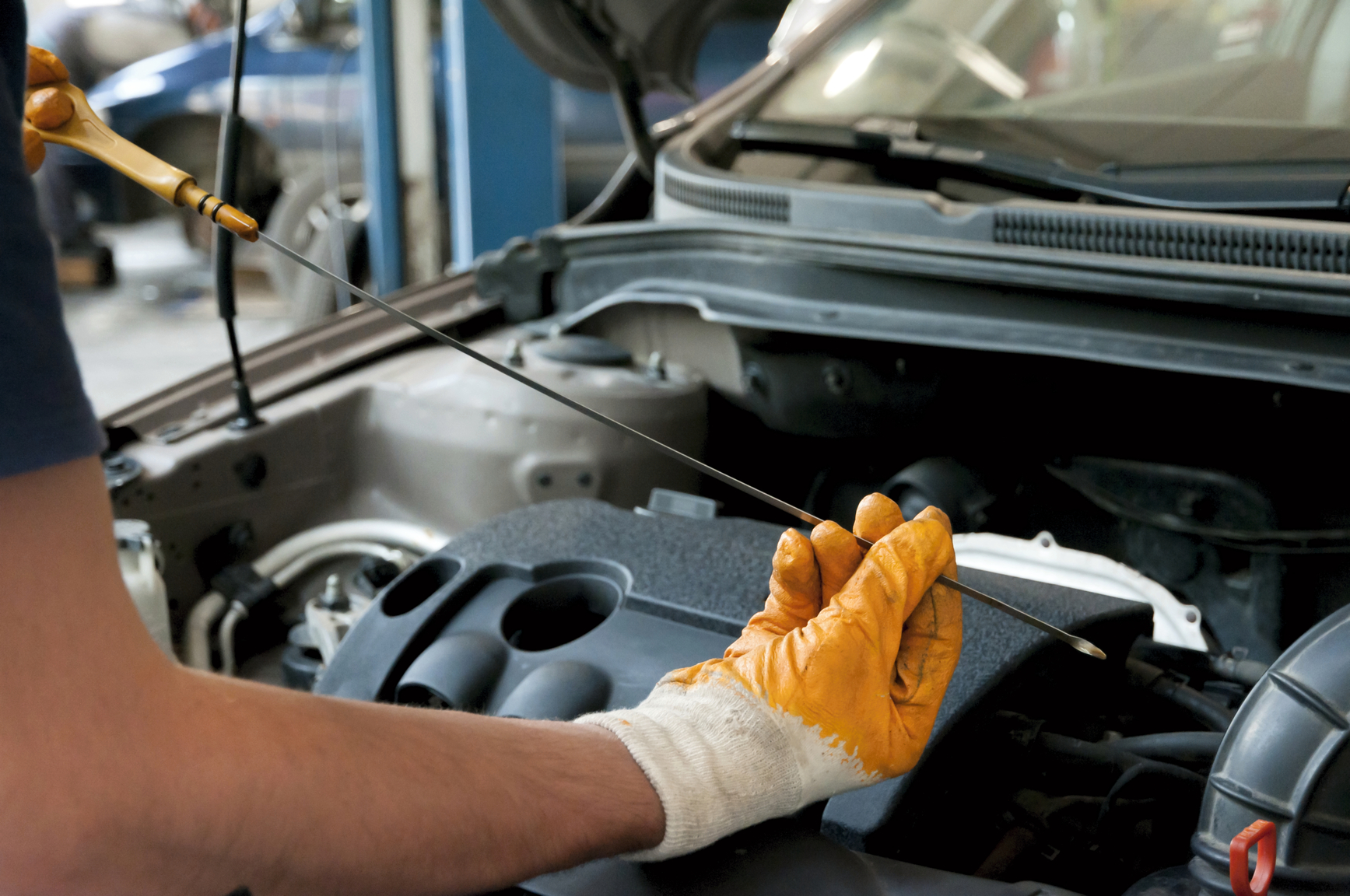 oil changes in the areas of Twickenham, Surrey and Kew